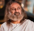 Corporate Leaders Embrace Wisdom at Gurudev Sri Sri Ravi Shankar’s Talk Session in Mauritius